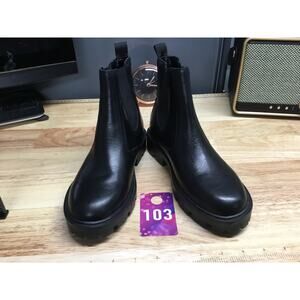 Nine West Women's 5M Black Leather Pull On Mid-Calf Round Toe Chelsea Boots